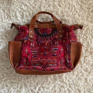 Nena & Co. Vibrant ONE OF A KIND MEDIUM CONVERTIBLE DAY BAG
